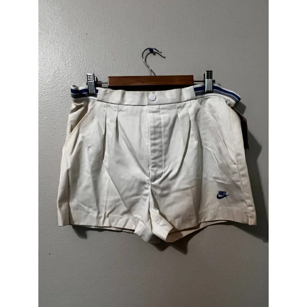 Men's NWT Nike Vintage Tennis/Golf Shorts Size 30 [NEW]